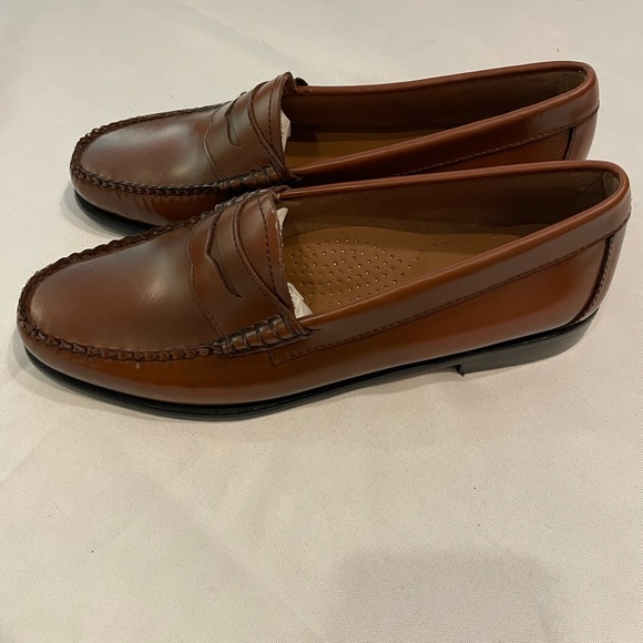 Brand New! GH Bass Women’s Whitney Weejuns Loafers Size 9.5 - Picture 5 of 8